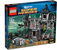 Batman: Arkham Asylum Breakout | DC Comics Super Heroes | 10937