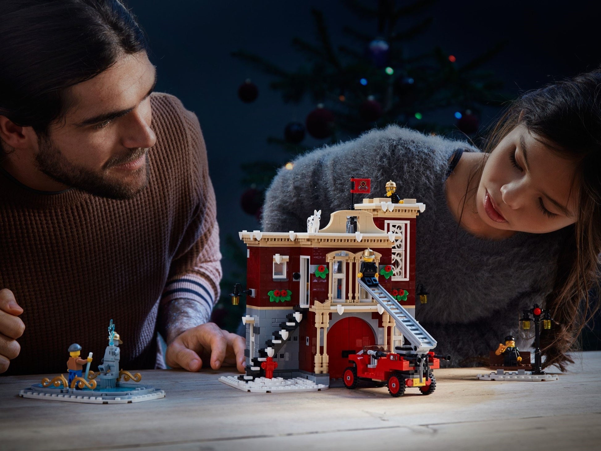 Caserne de pompiers du village d'hiver | Créateur Expert | 10263