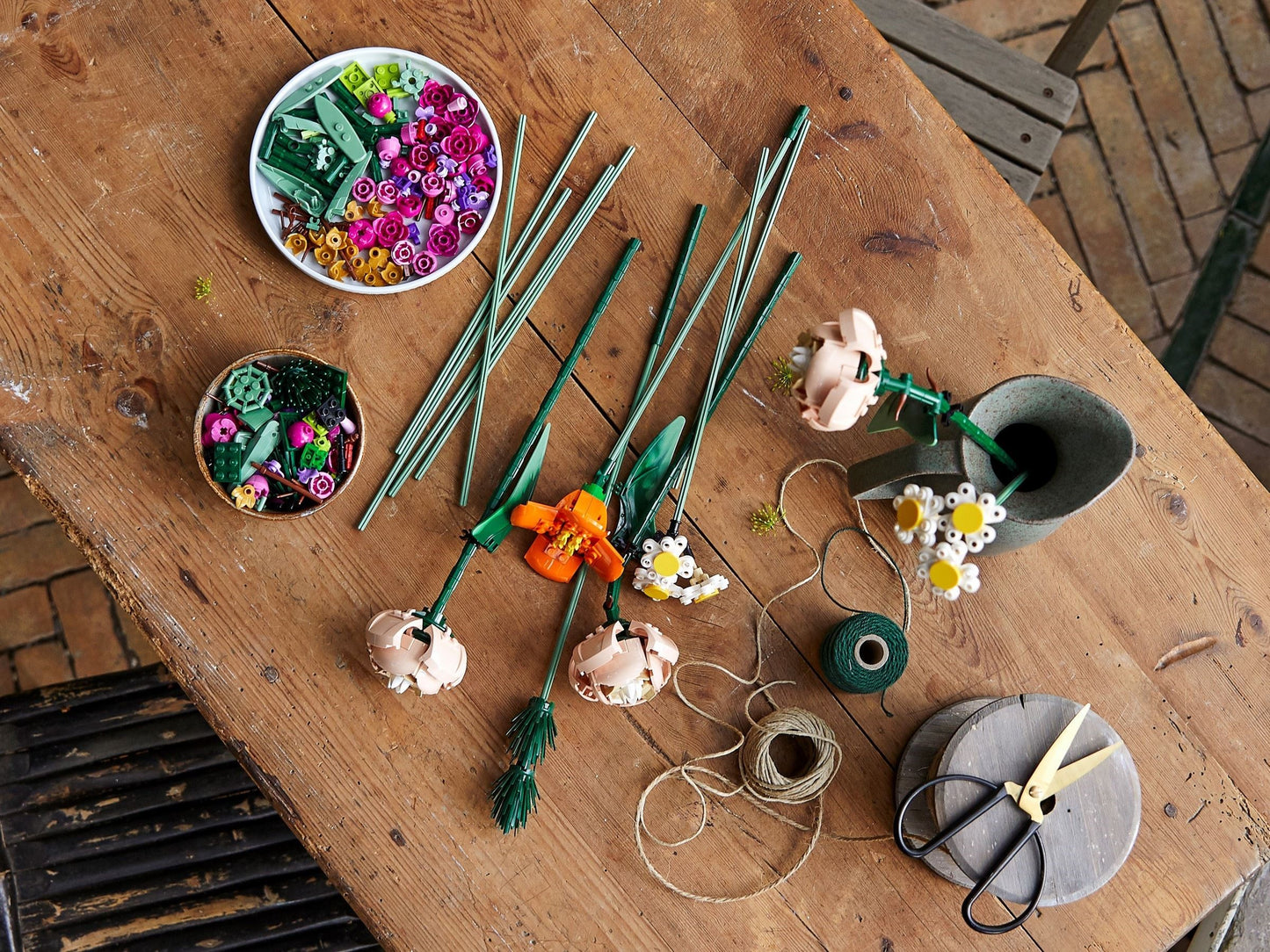 Flower Bouquet | Icons Botanicals | 10280