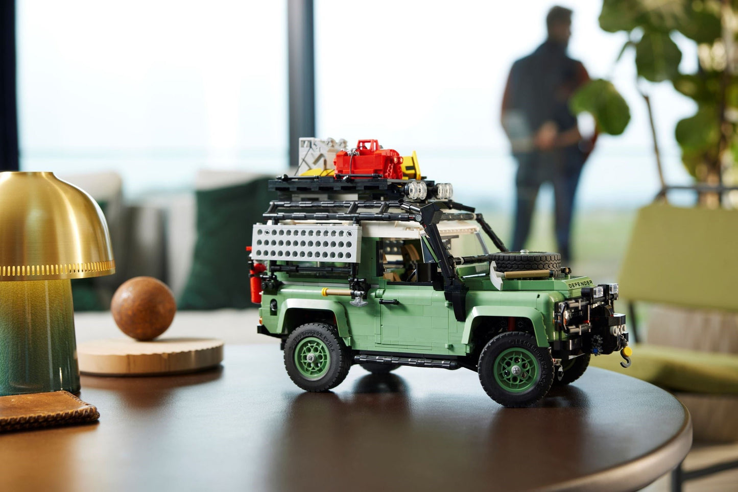 Land Rover Classic Defender 90 | Icons | 10317