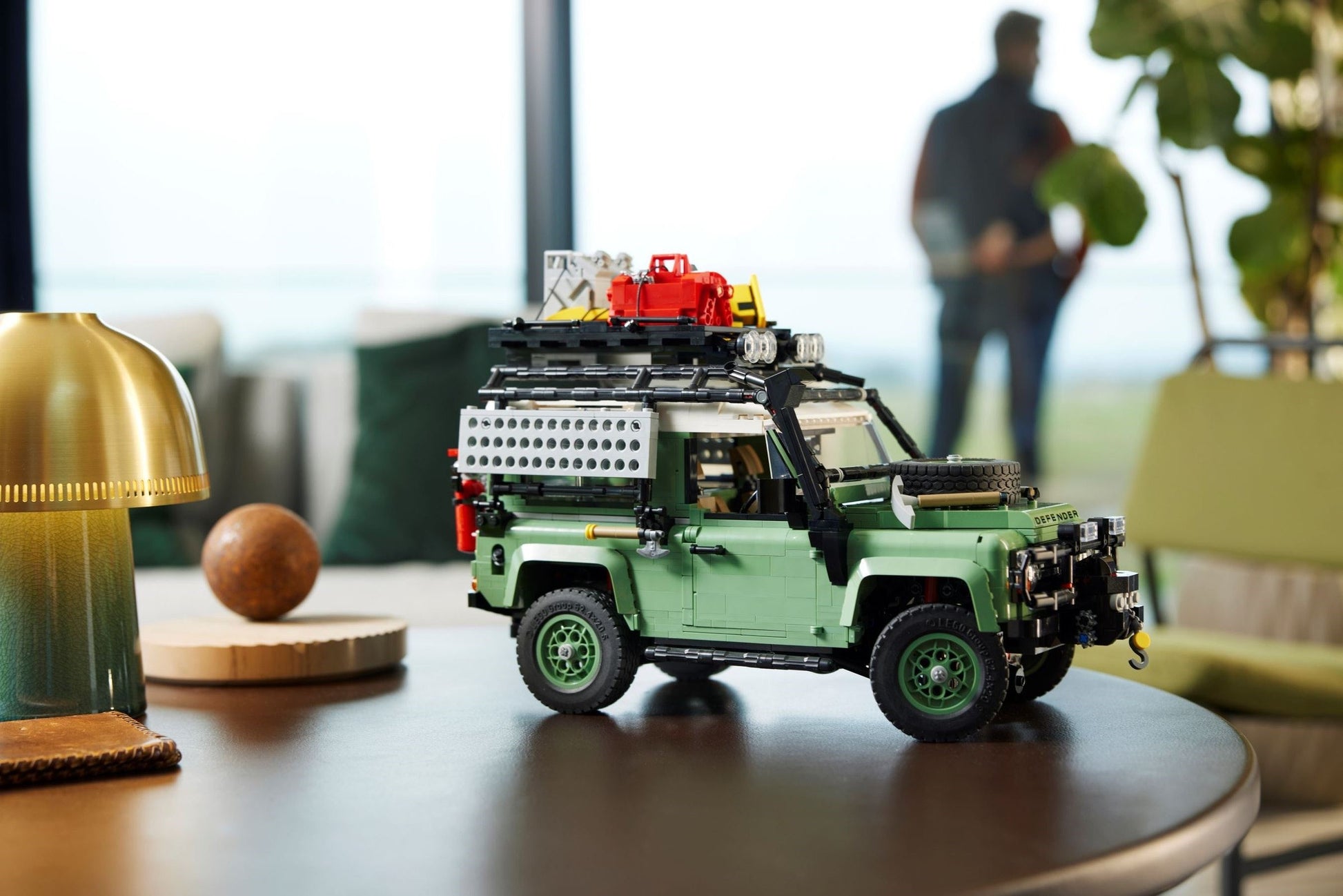 Land Rover Classic Defender 90 | Icons | 10317