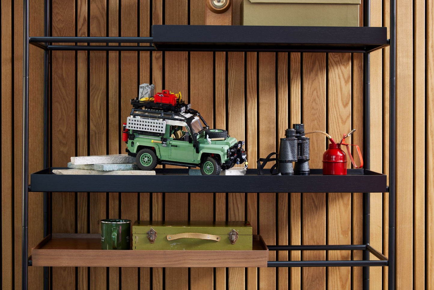 Land Rover Classic Defender 90 | Icons | 10317