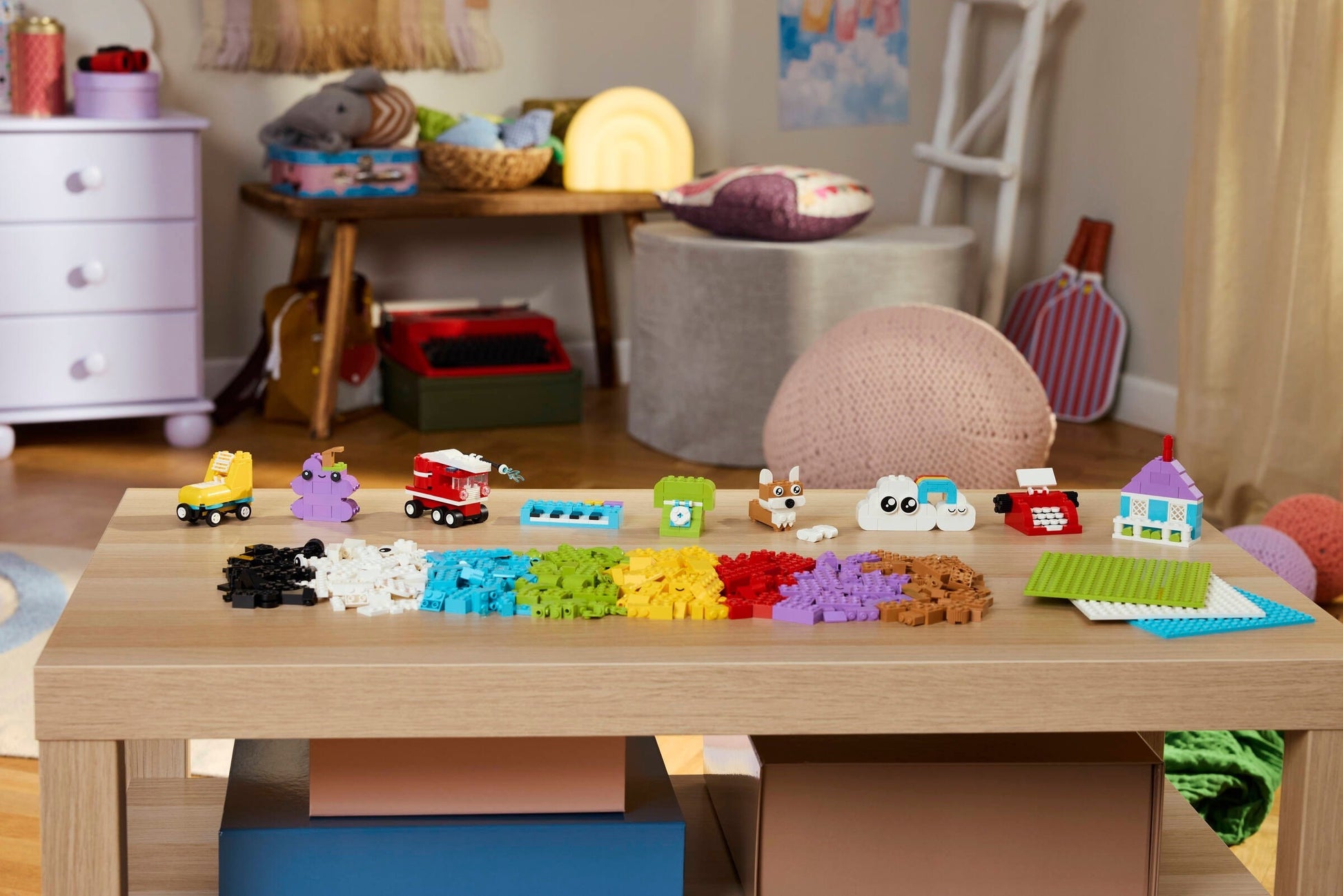 Creative Build-and-Play Box | Classic | 11044
