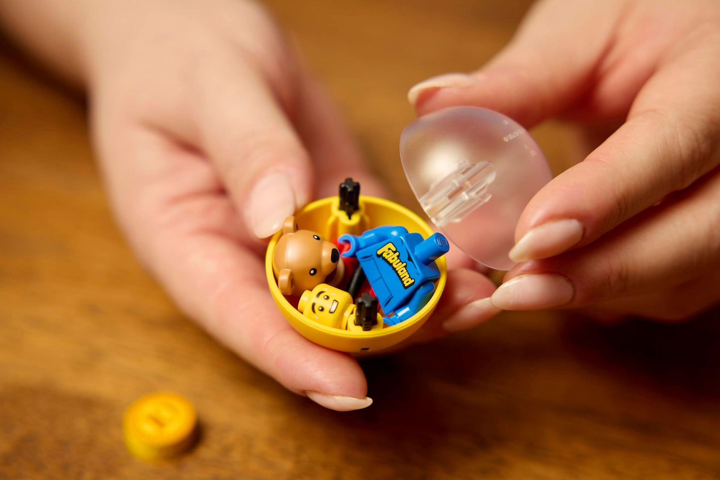 Minifigure Vending Machine | Ideas | 21358