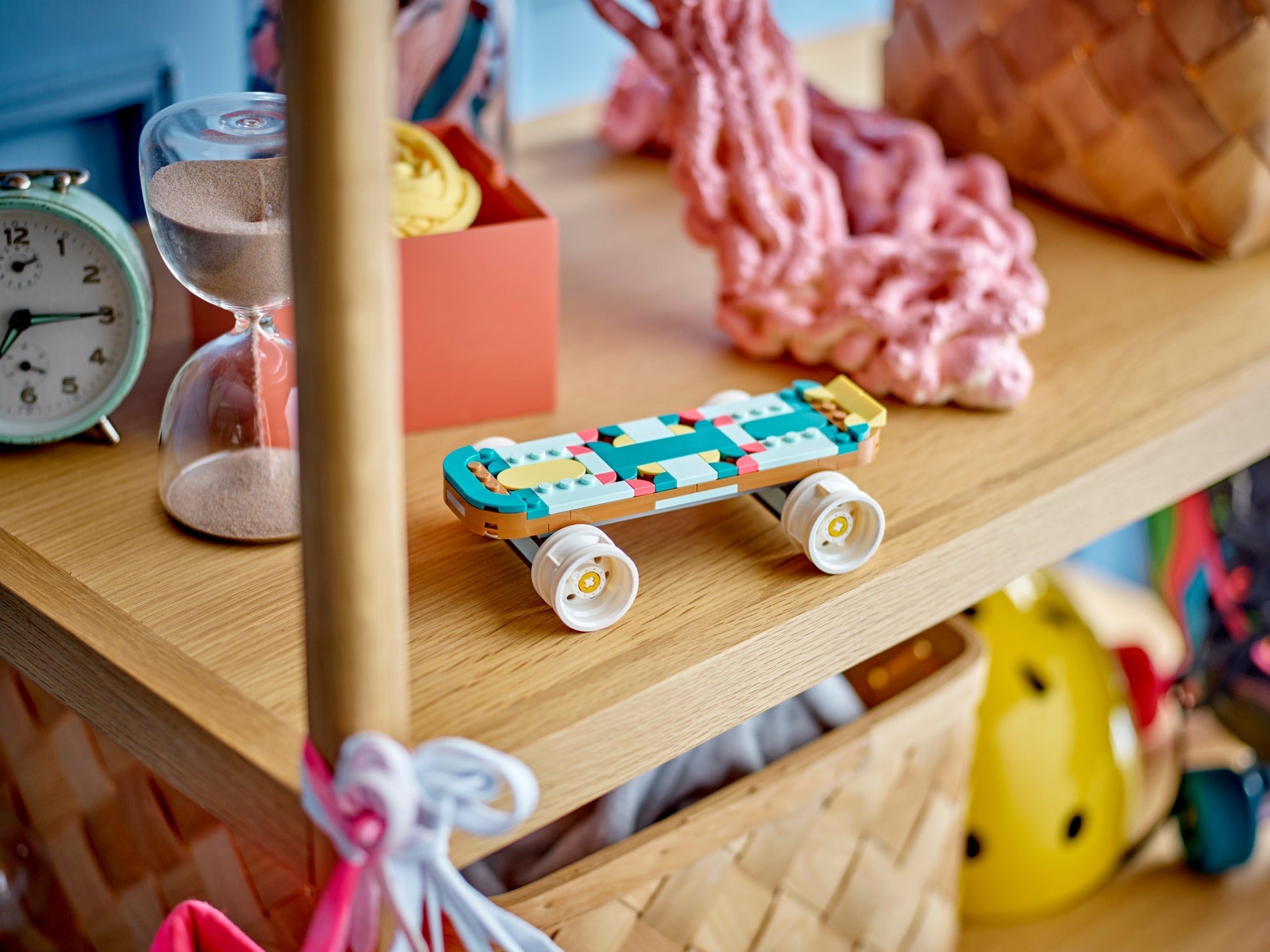 Retro Roller Skate | Creator | 31148