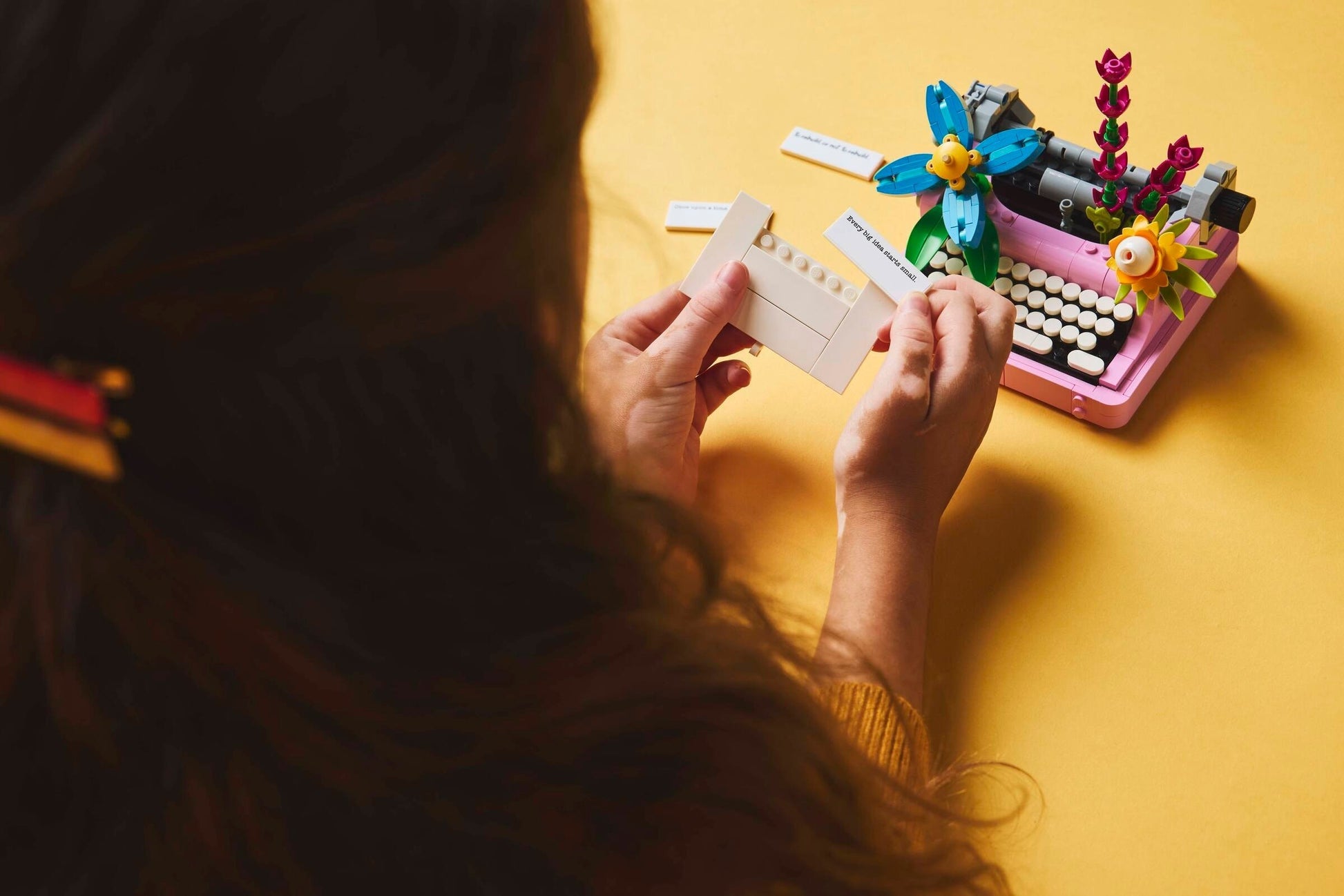 Typewriter with Flowers | Creator | 31169