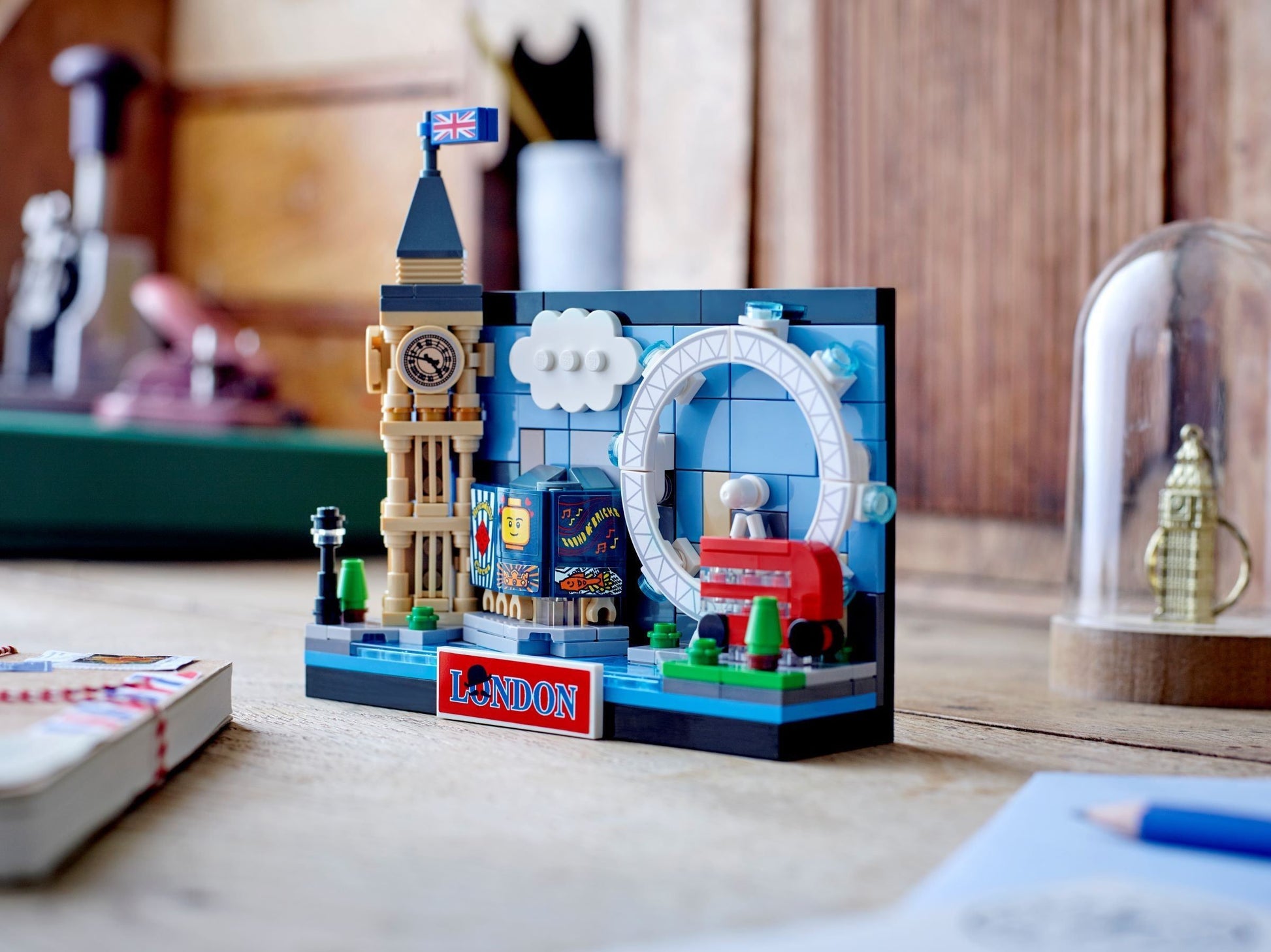 London Postcard | Creator | 40569