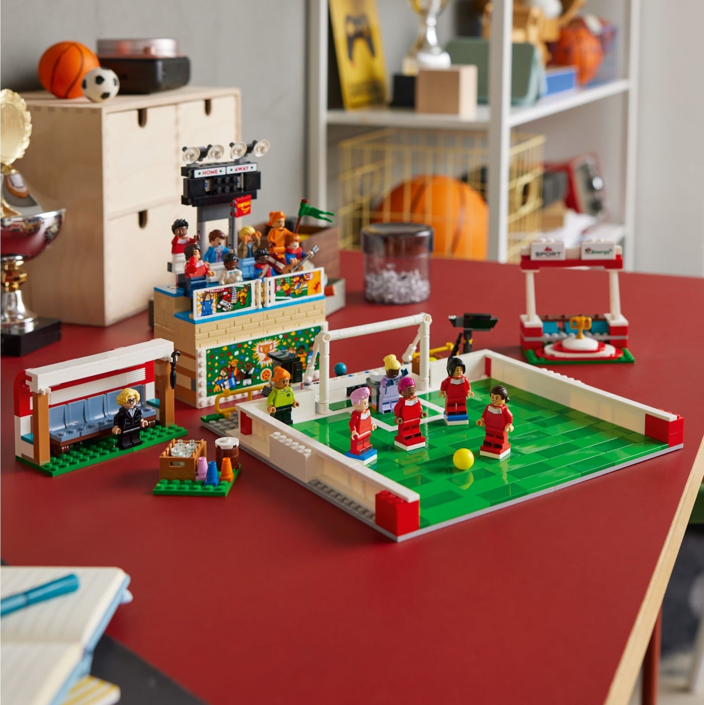Icons of Play | Miscellaneous | 40634