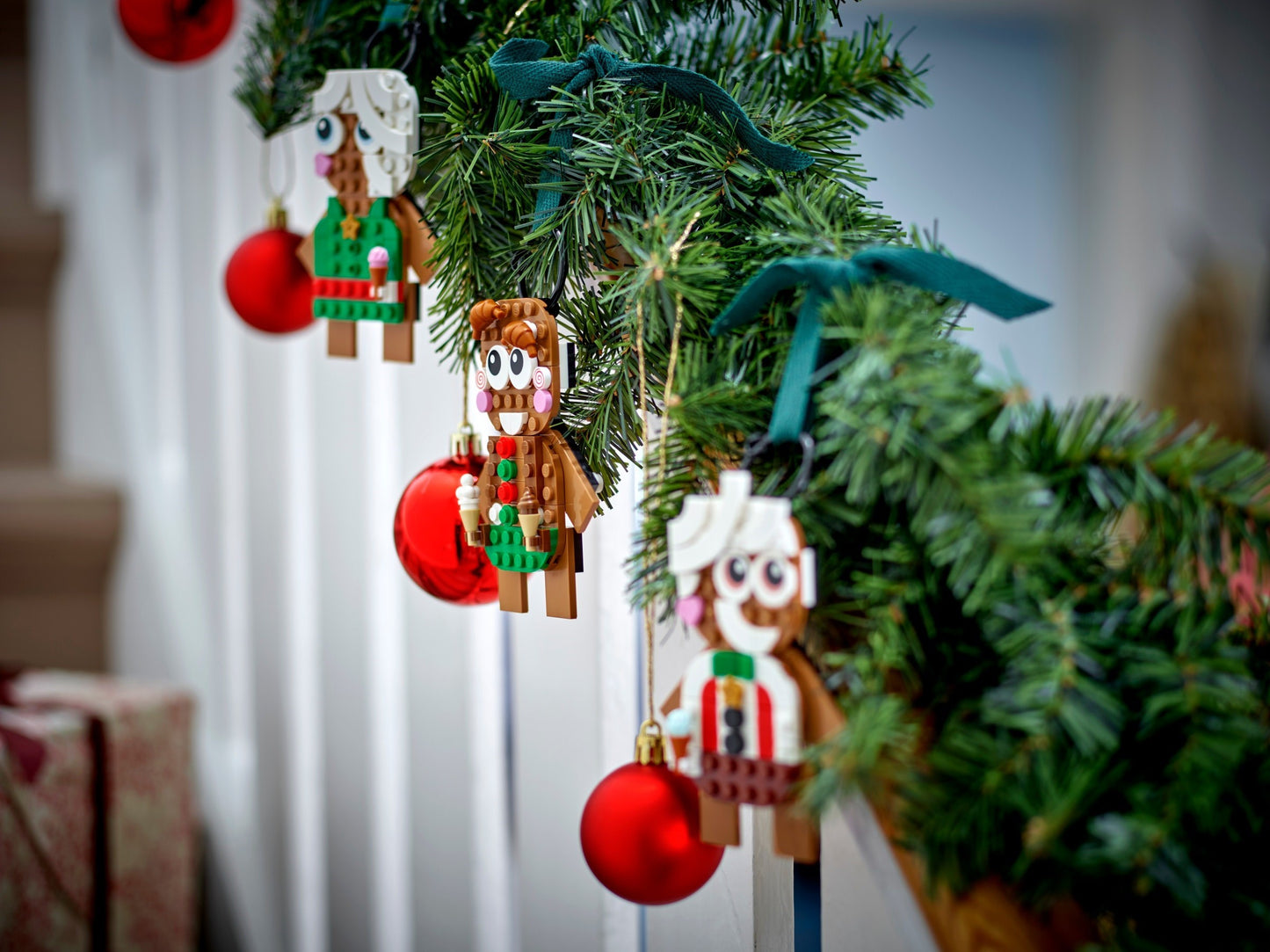 Gingerbread Ornaments | Seasonal | 40642