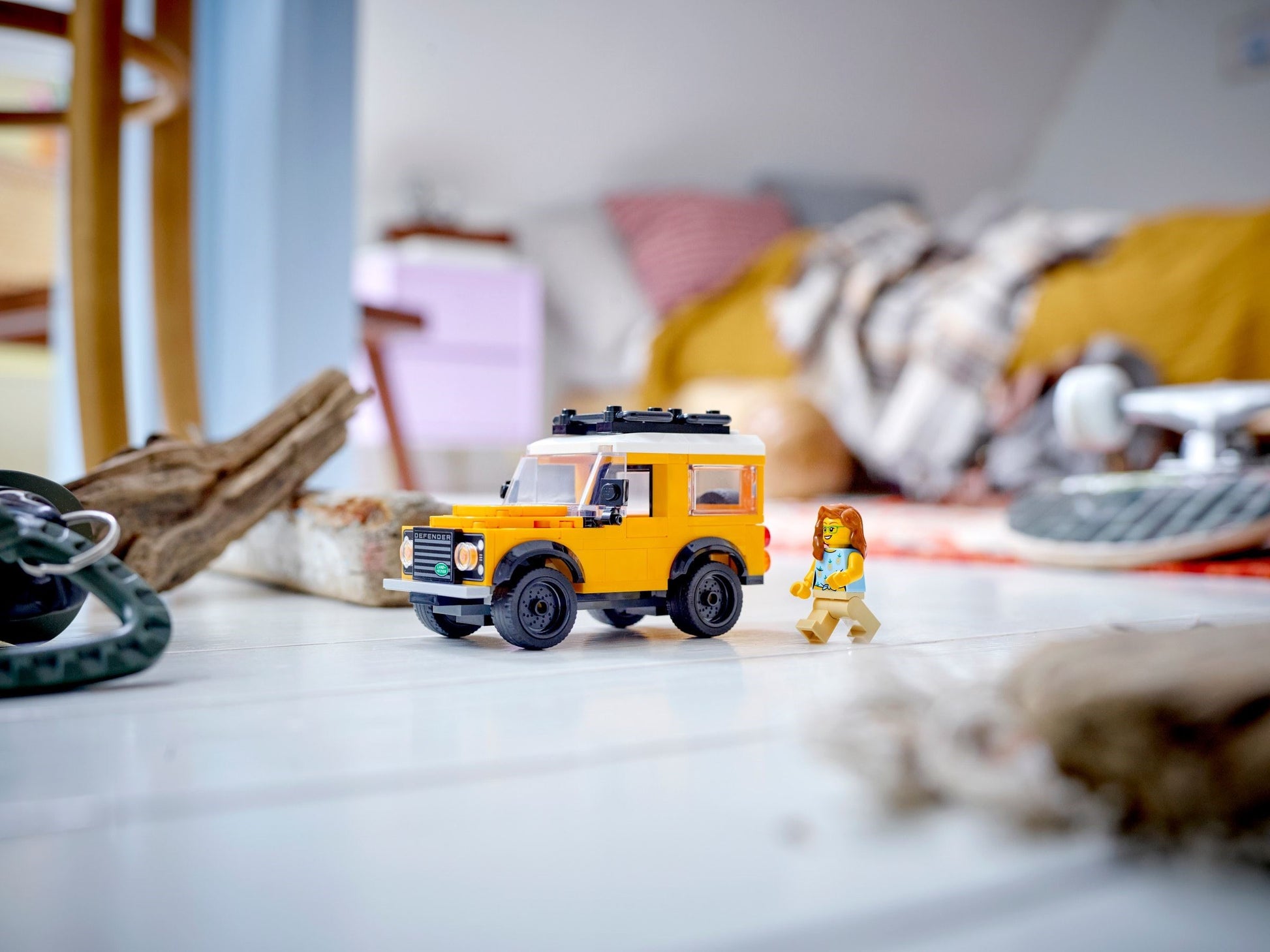 Land Rover Classic Defender | Creator | 40650