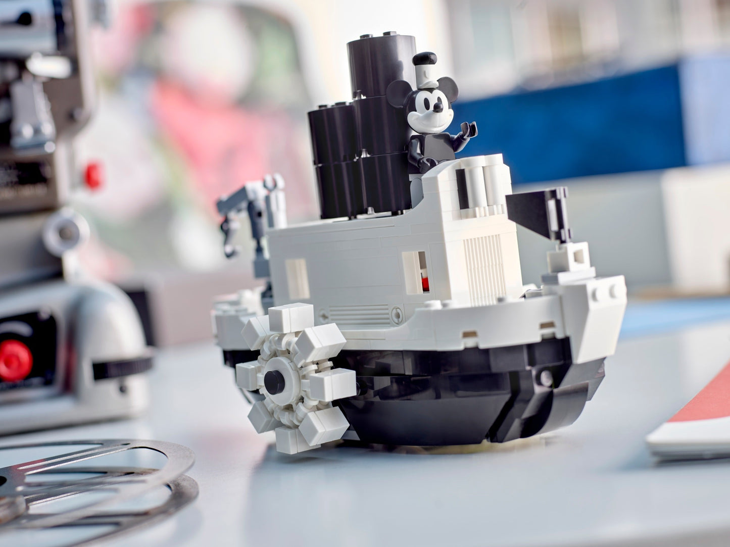 Mini Steamboat Willie | Disney | 40659