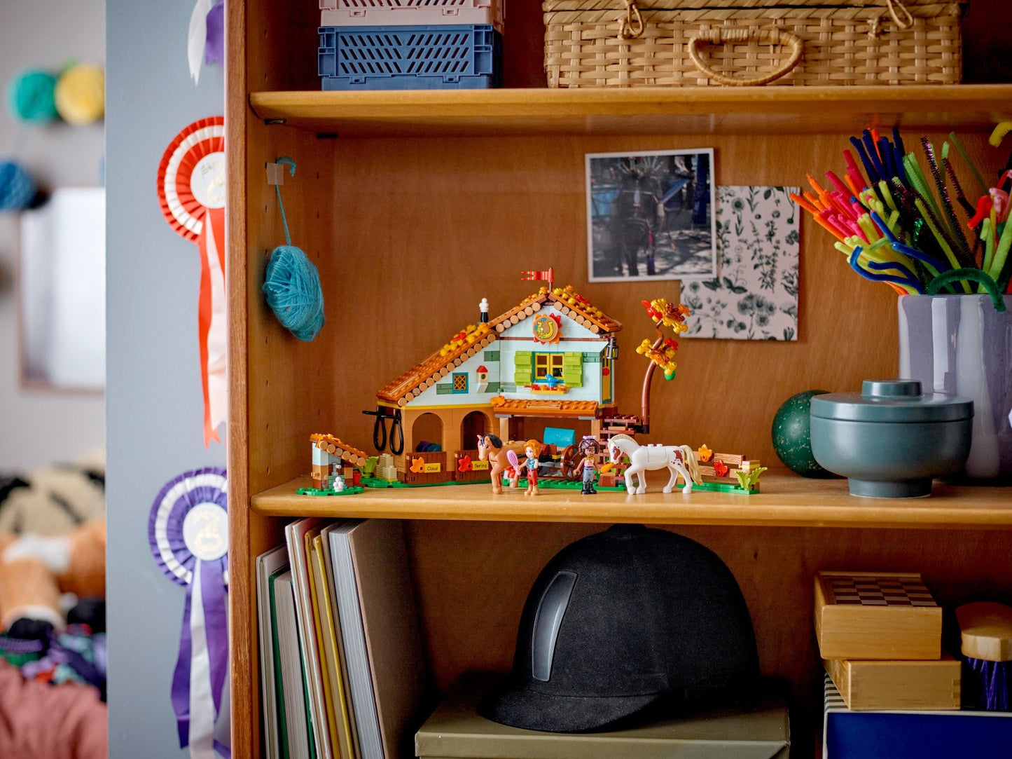 Autumn's Horse Stable | Friends | 41745