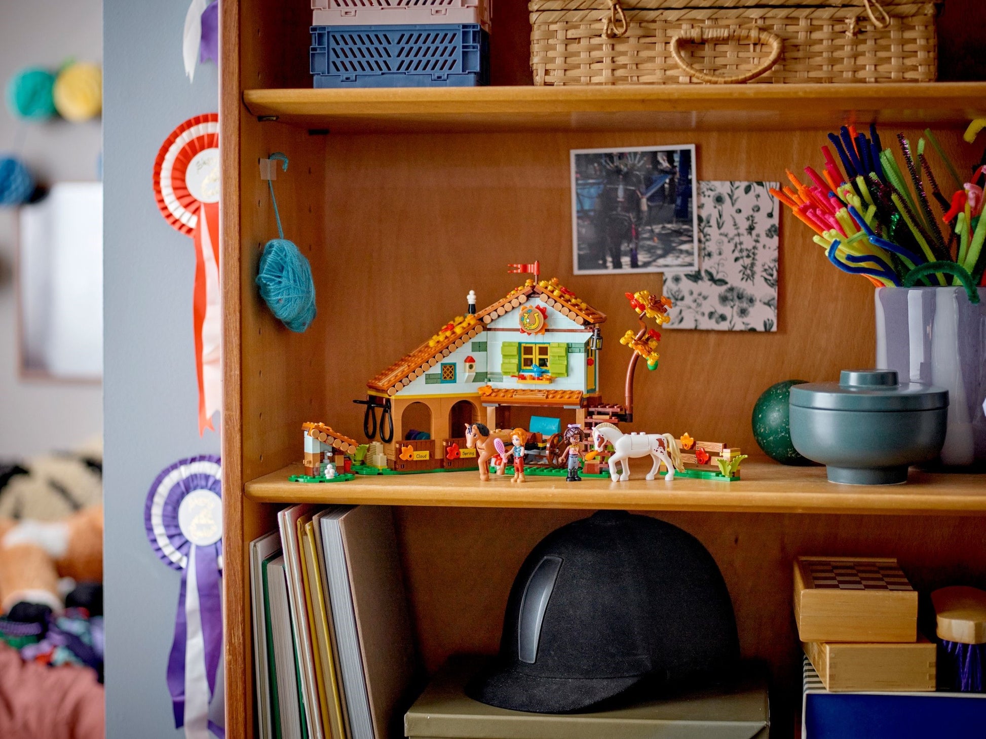 Autumn's Horse Stable | Friends | 41745