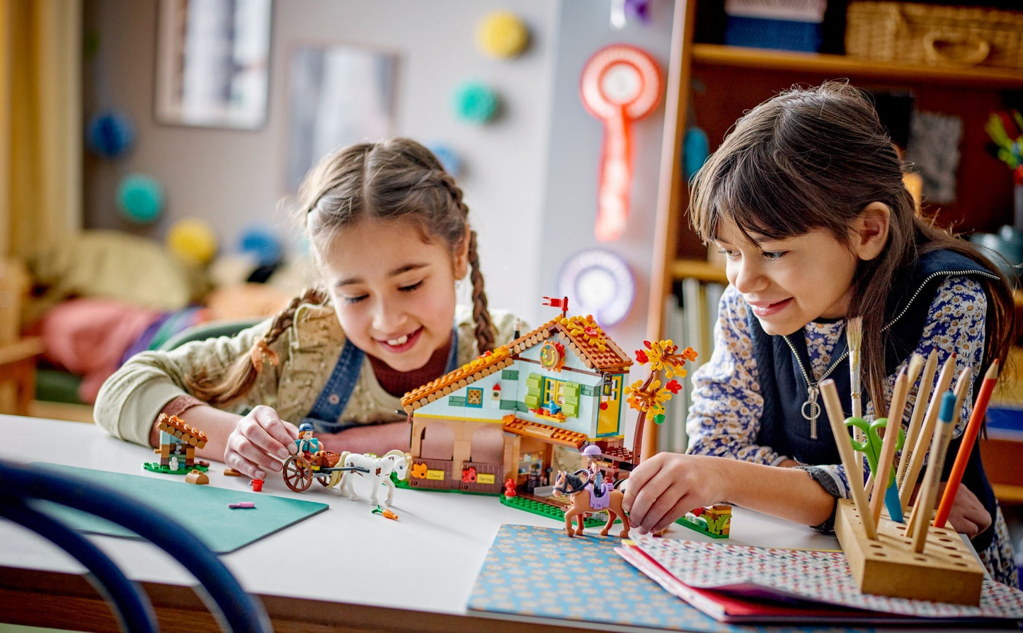 Autumn's Horse Stable | Friends | 41745