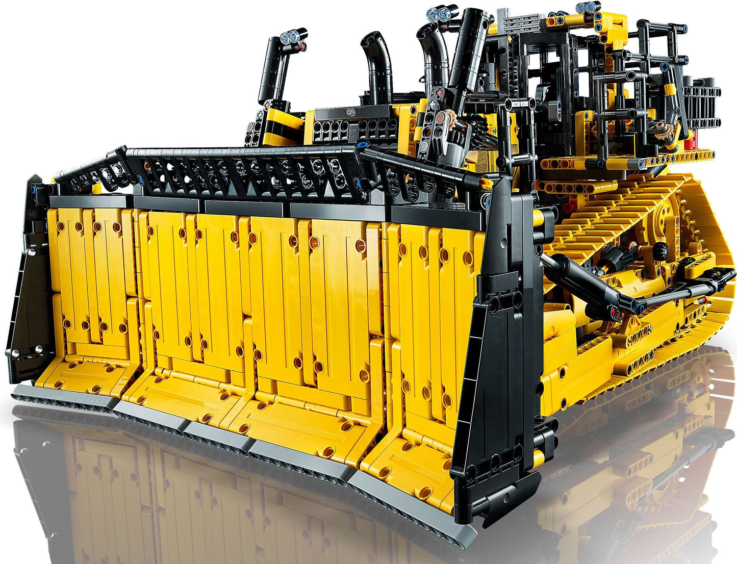 Cat D11 Bulldozer | Technic | 42131