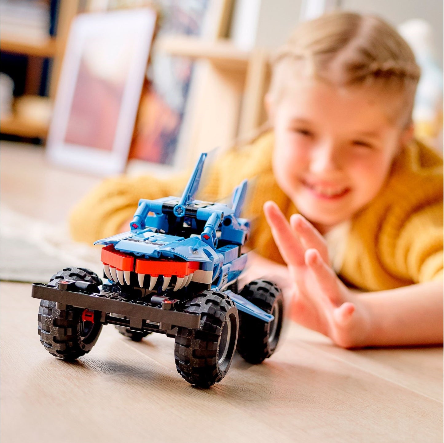 Monster Jam Mégalodon | Technic | 42134