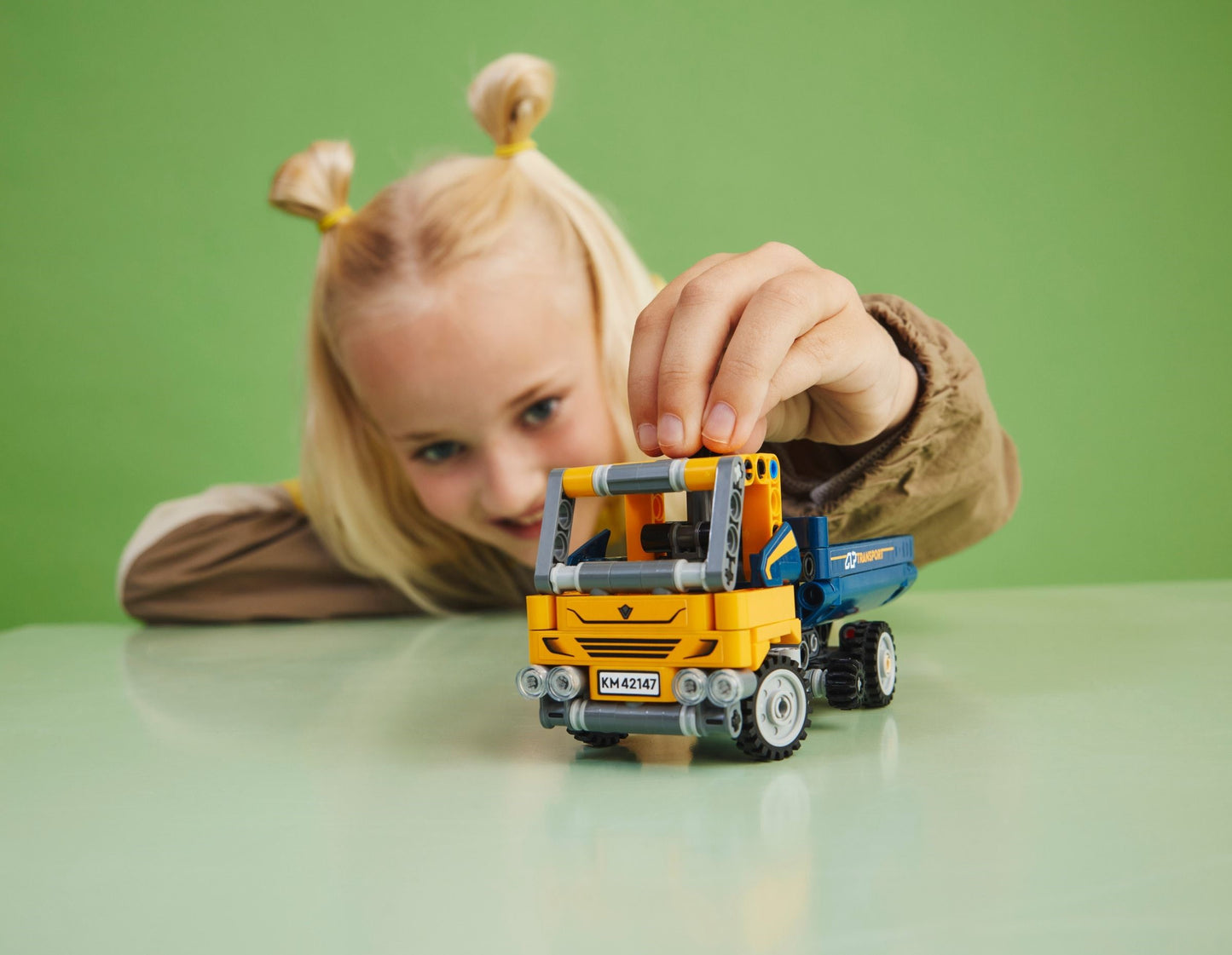Dump Truck | Technic | 42147