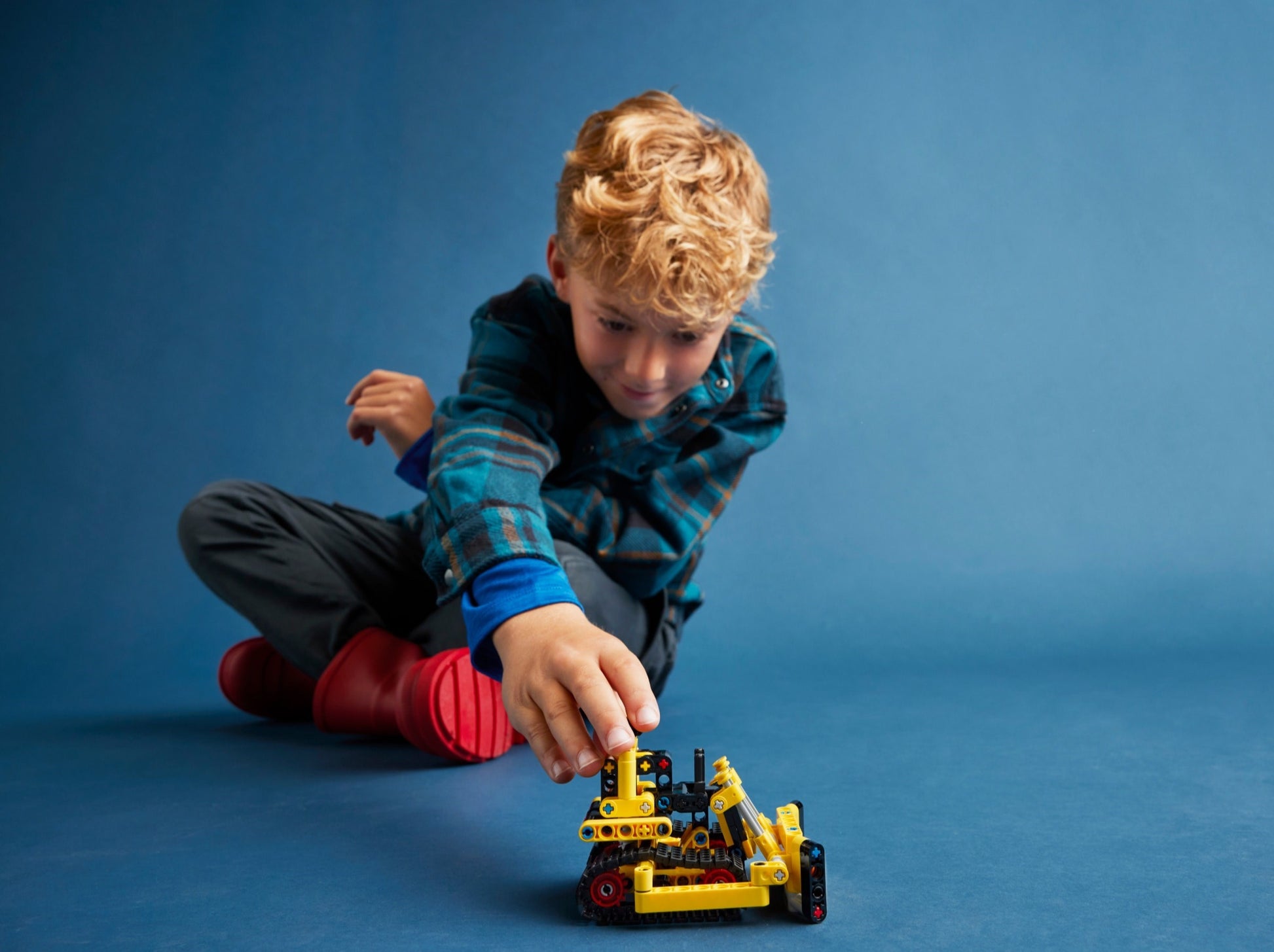 Heavy-Duty Bulldozer | Technic | 42163