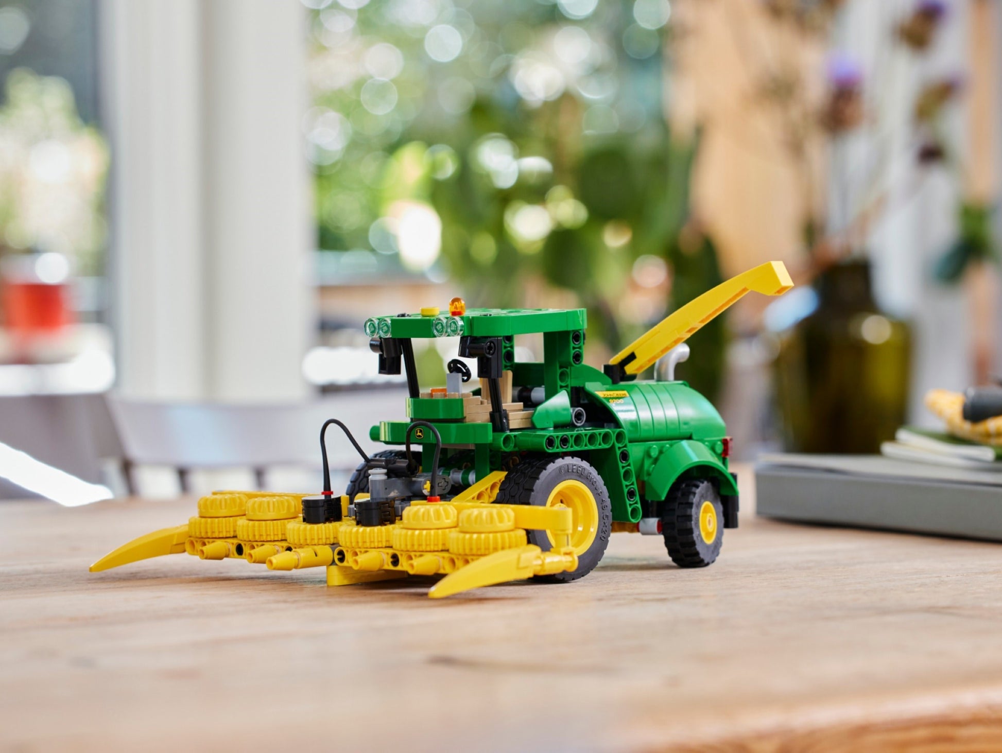 John Deere 9700 Forage Harvester | Technic | 42168