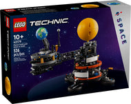 Planet Earth and Moon in Orbit | Technic | 42179
