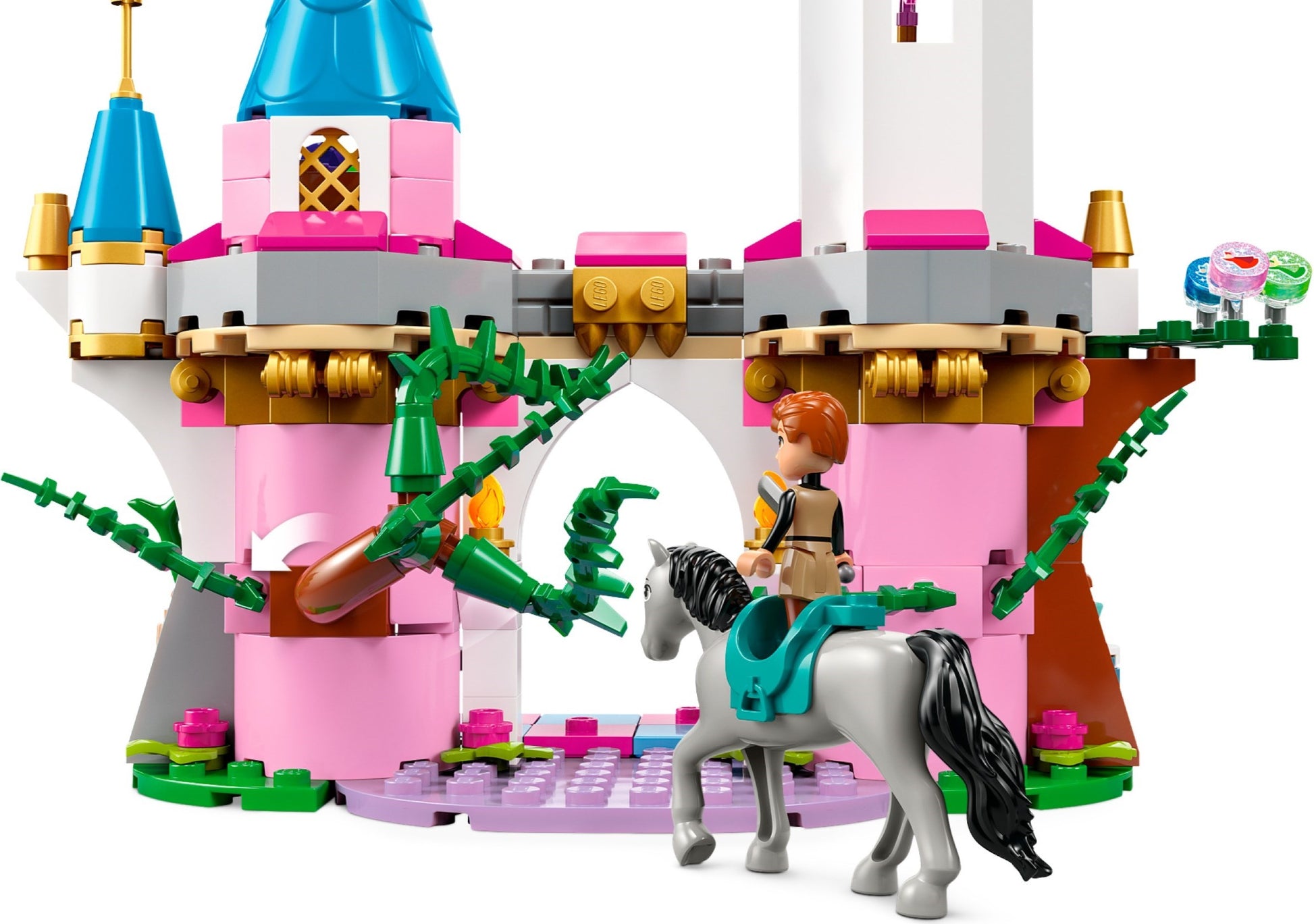 Maléfique sous sa forme de dragon et le château d'Aurore | Disney | 43240