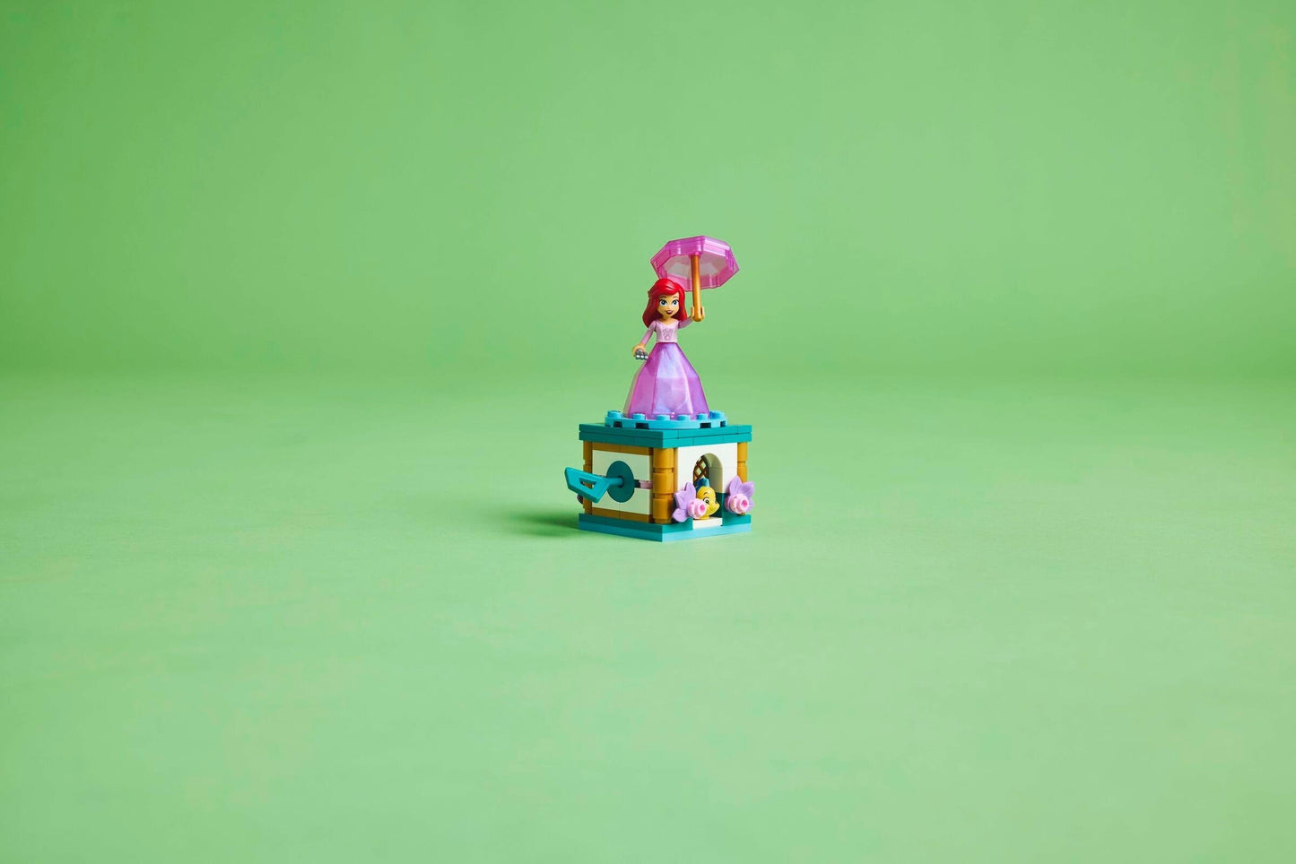 Twirling Ariel | Disney | 43259