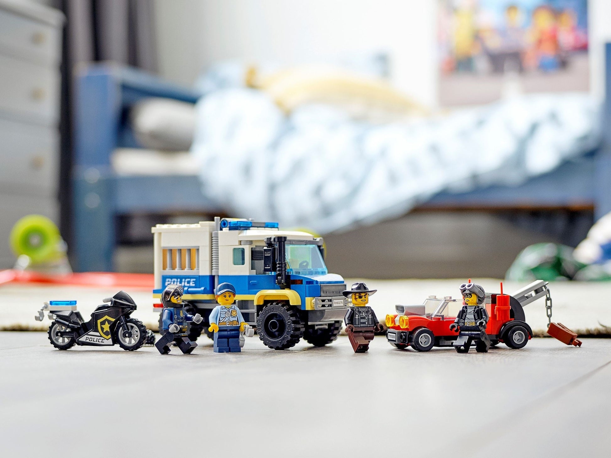 Transport de prisonniers par la police | Ville | 60276