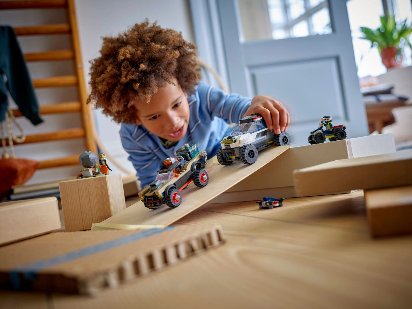 Off-Road Police Car Chase | City | 60449