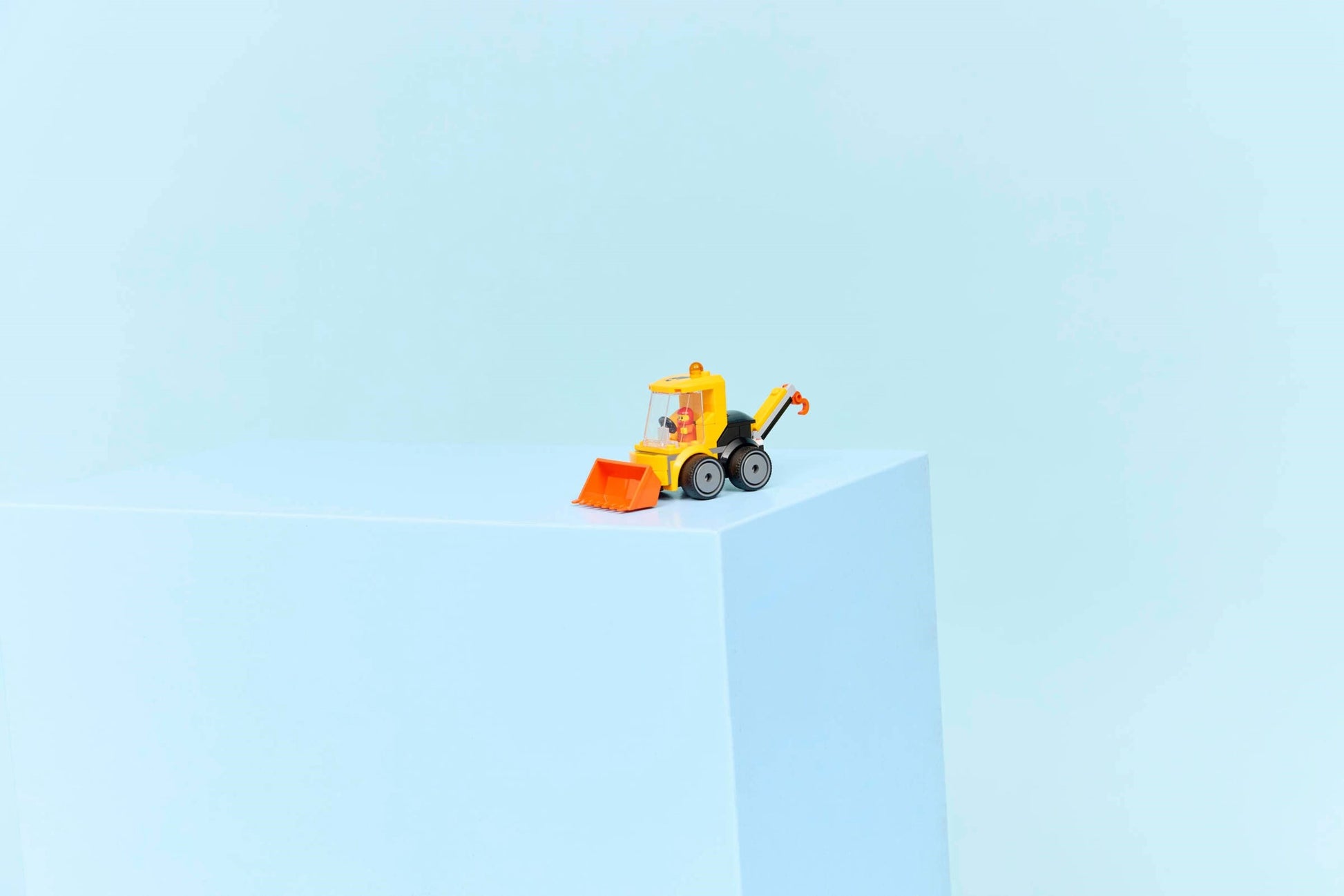 Loader | City | 60483