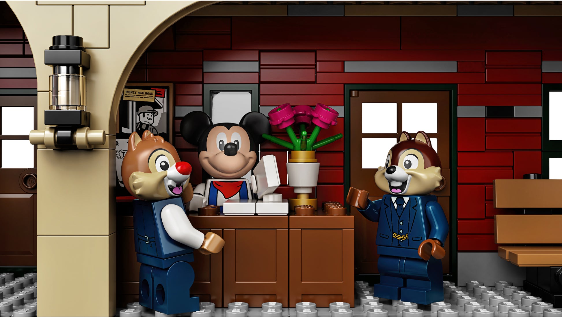 Disney Train and Station | Disney | 71044