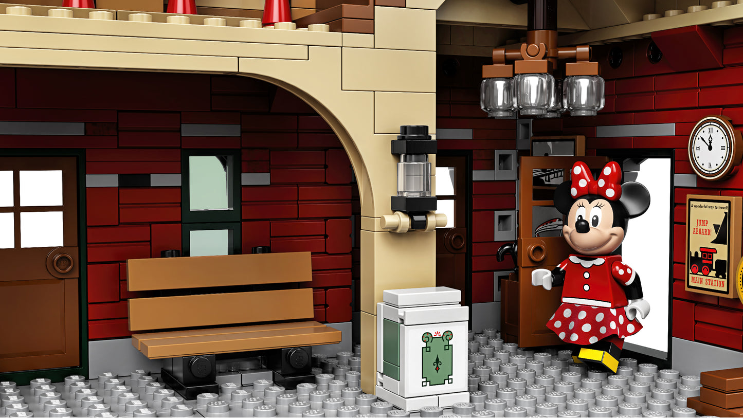 Disney Train and Station | Disney | 71044