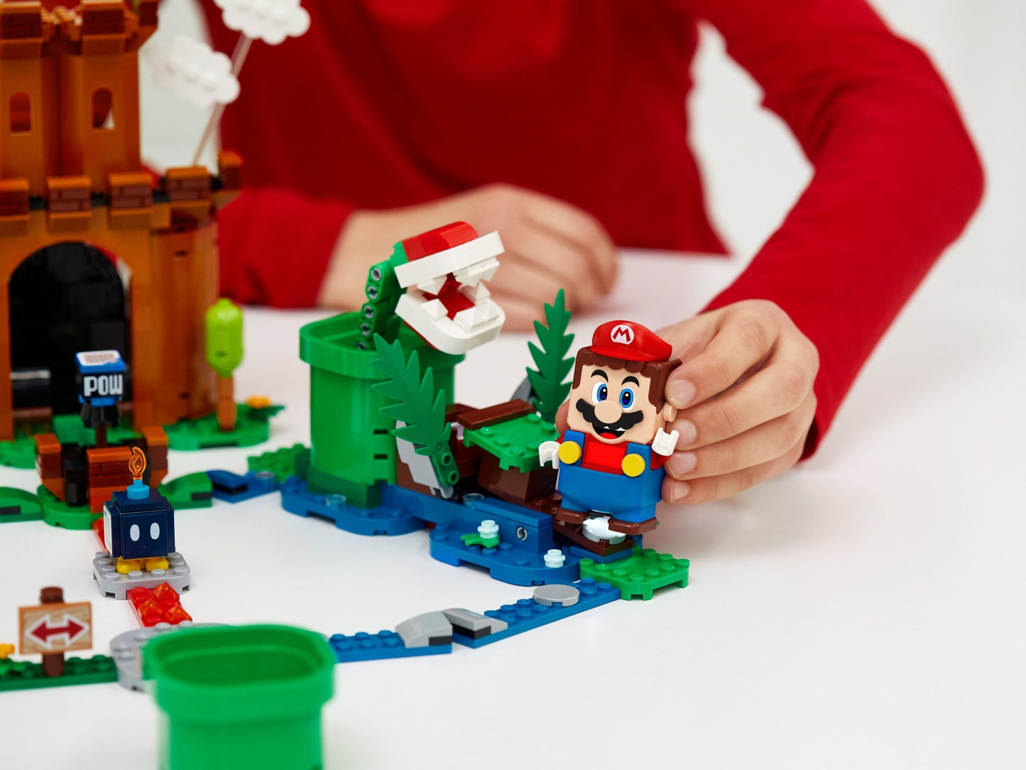 Guarded Fortress | Super Mario | 71362