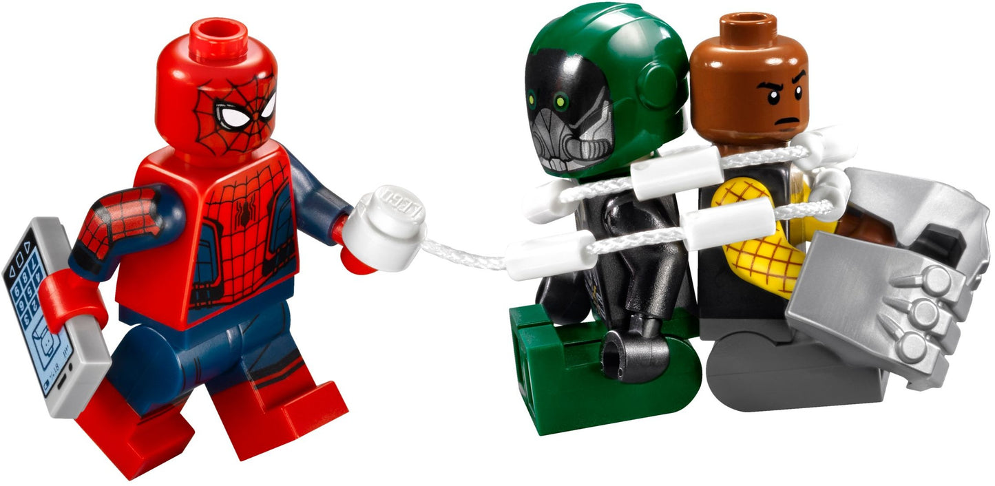 Beware the Vulture | Marvel Super Heroes | 76083