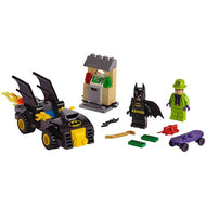 Batman vs. The Riddler Robbery | DC Comics Super Heroes