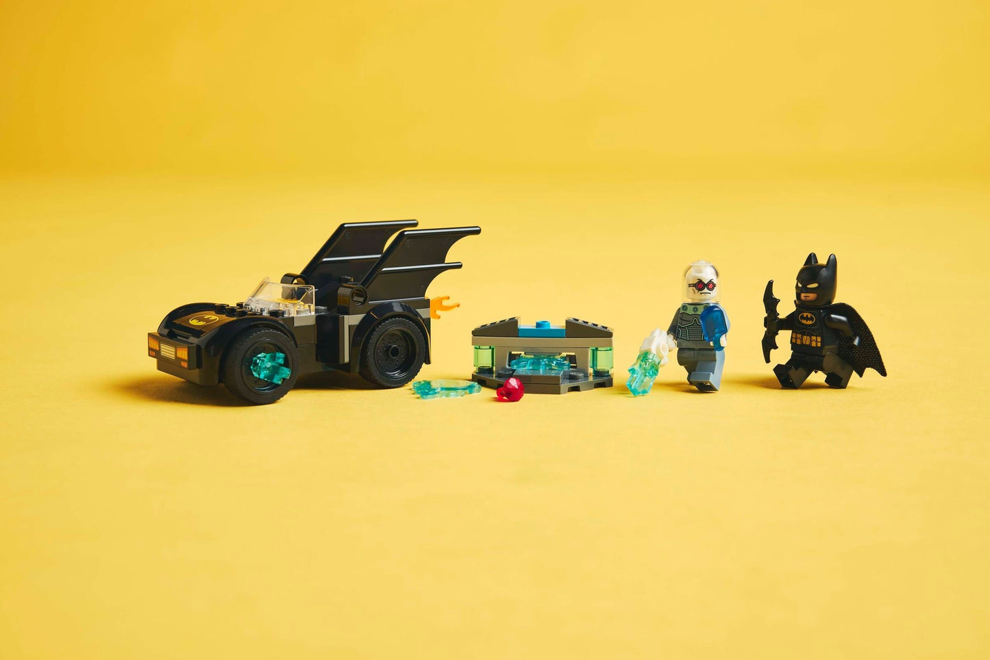 Batman & Batmobile vs. Mr. Freeze | DC Comics Super Heroes | 76301