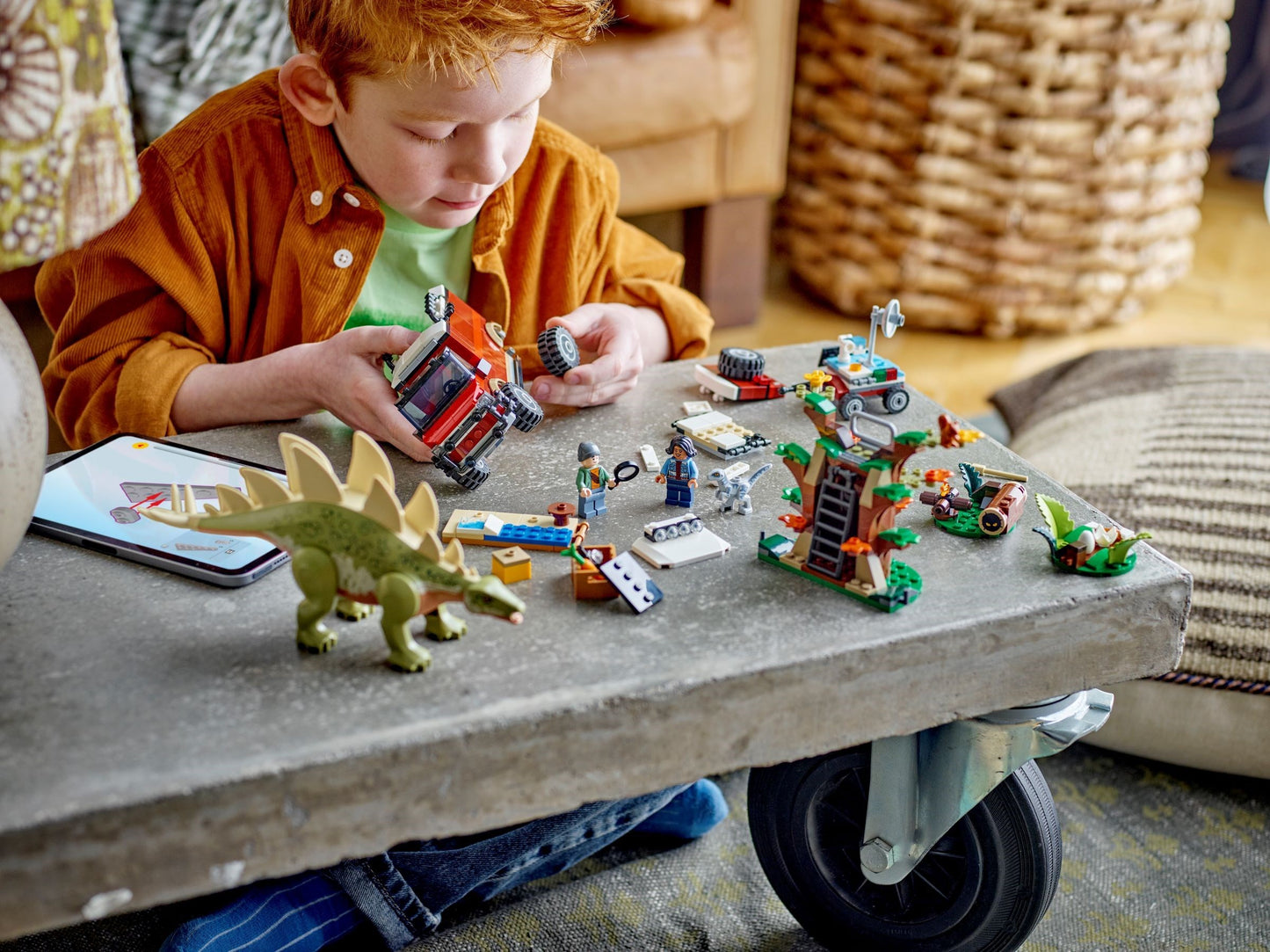 Dinosaur Missions: Stegosaurus Discovery | Jurassic World | 76965