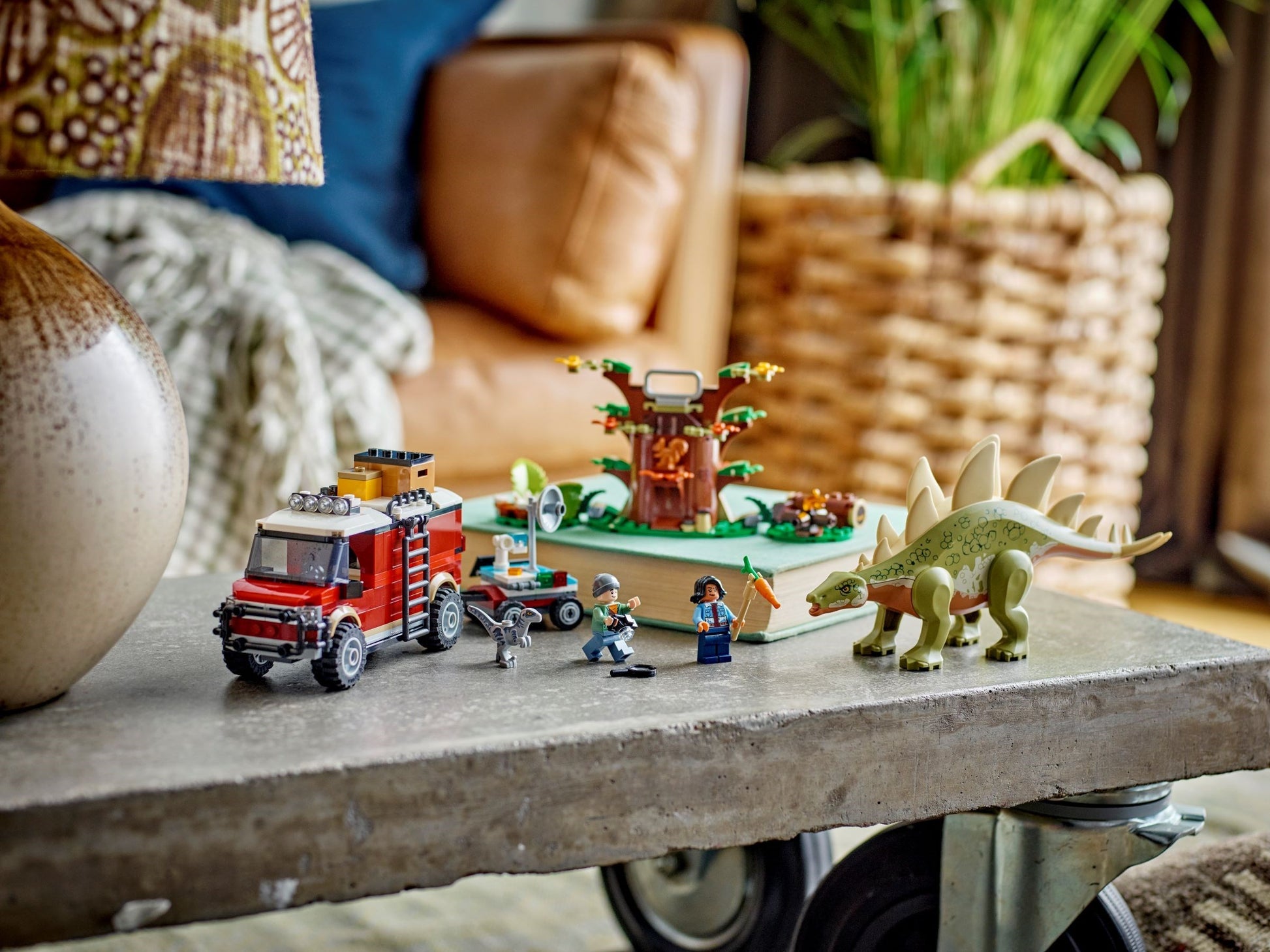 Dinosaur Missions: Stegosaurus Discovery | Jurassic World | 76965