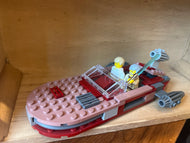 4501 - Landspeeder + minifigs only (as shown)