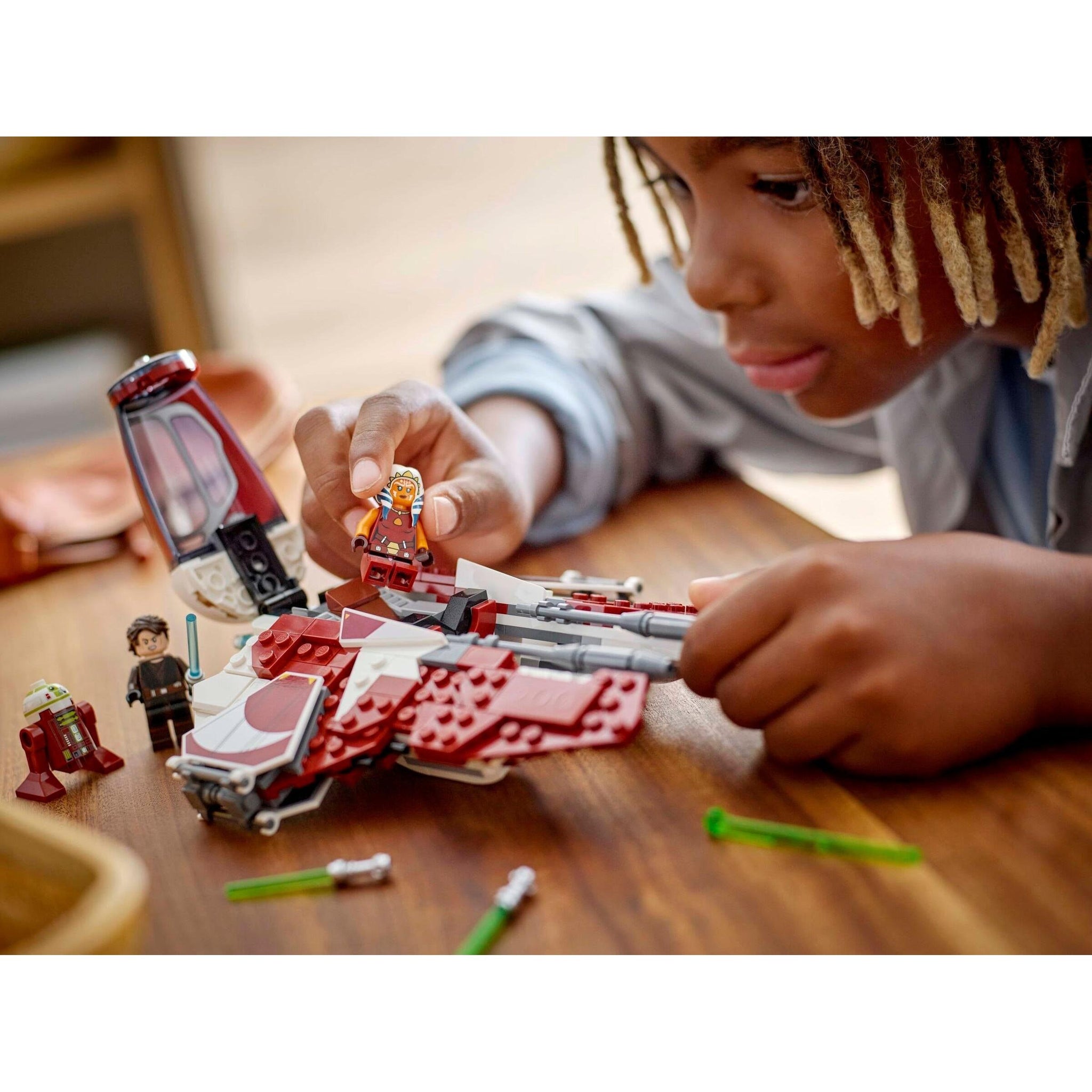 Ahsoka's Jedi Interceptor | Star Wars | 75401