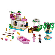 Ariel's Magical Kiss | Disney | 41052