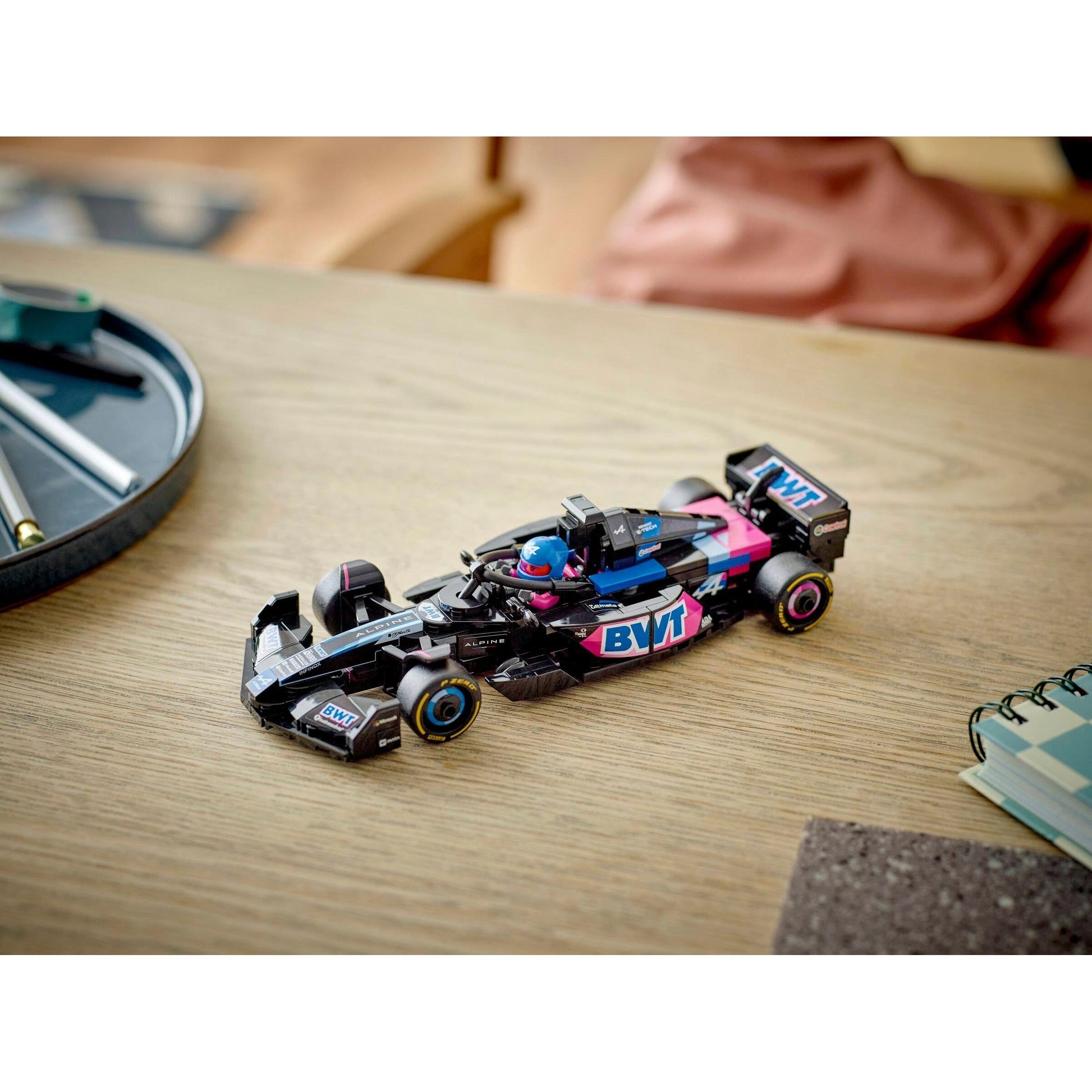 Équipe BWT Alpine F1 A524 | Champions de la vitesse | 77248