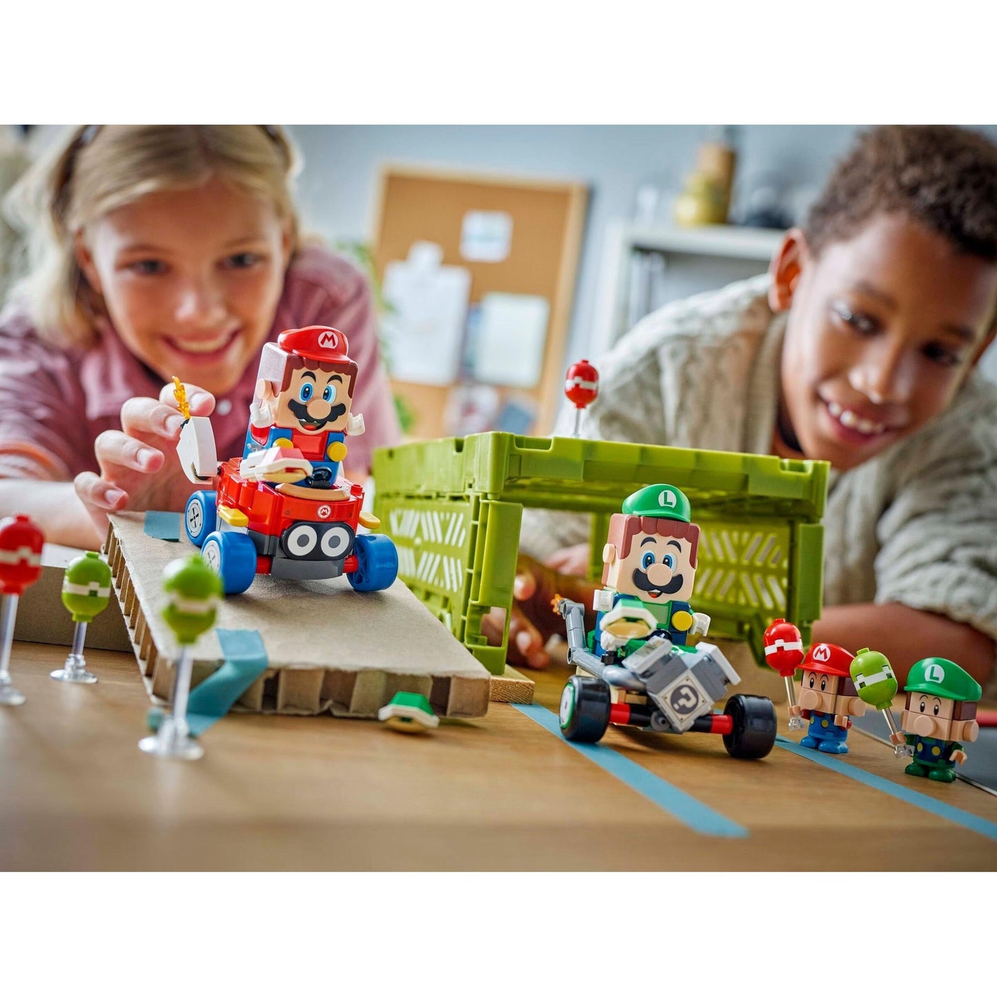 Baby Mario vs. Baby Luigi | Super Mario | 72034