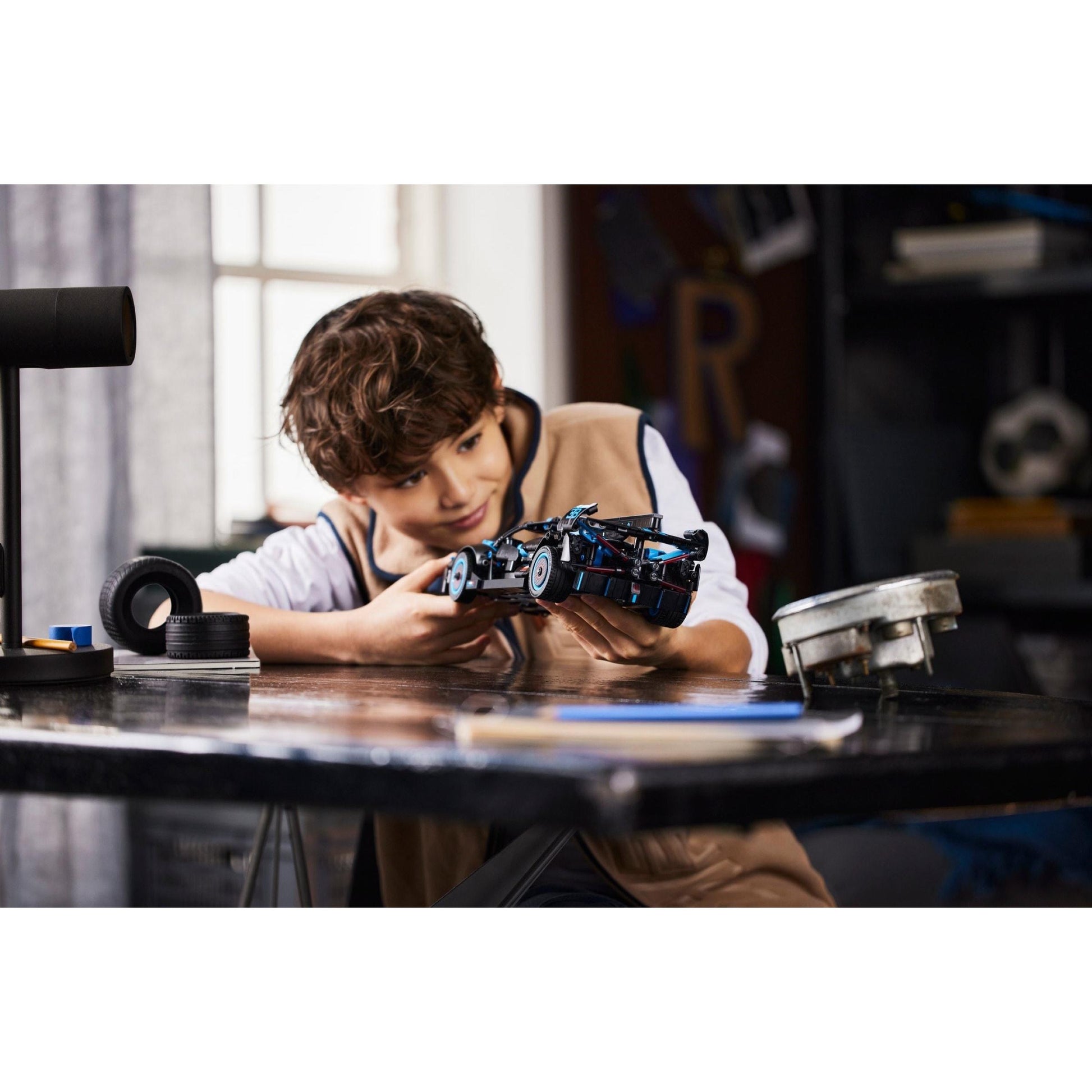 Bugatti Bolide Agile Blue | Technic | 42162