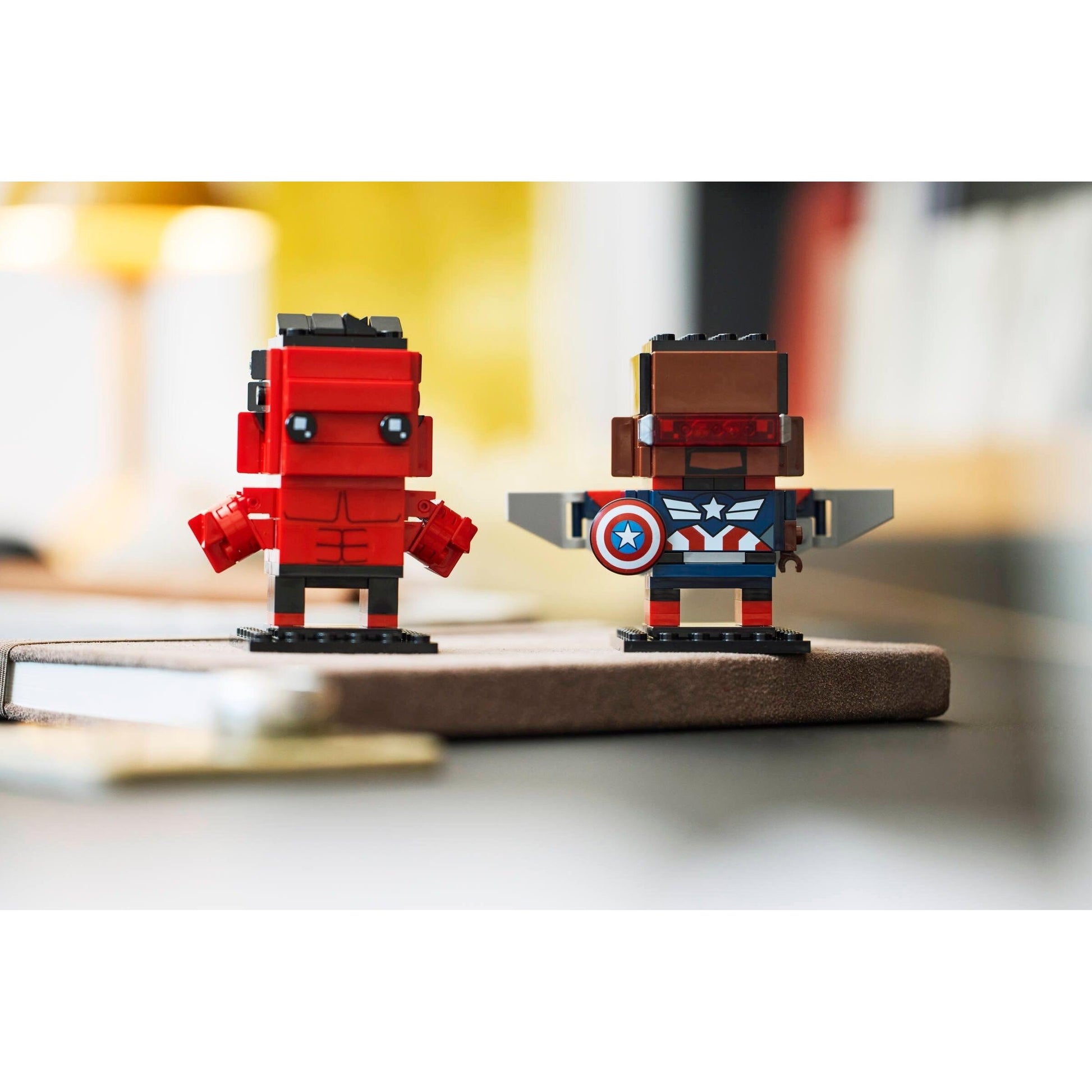 Captain America & Red Hulk | BrickHeadz | 40668