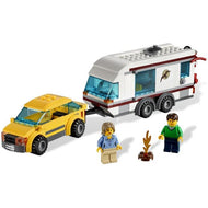Car and Caravan | City | 4435
