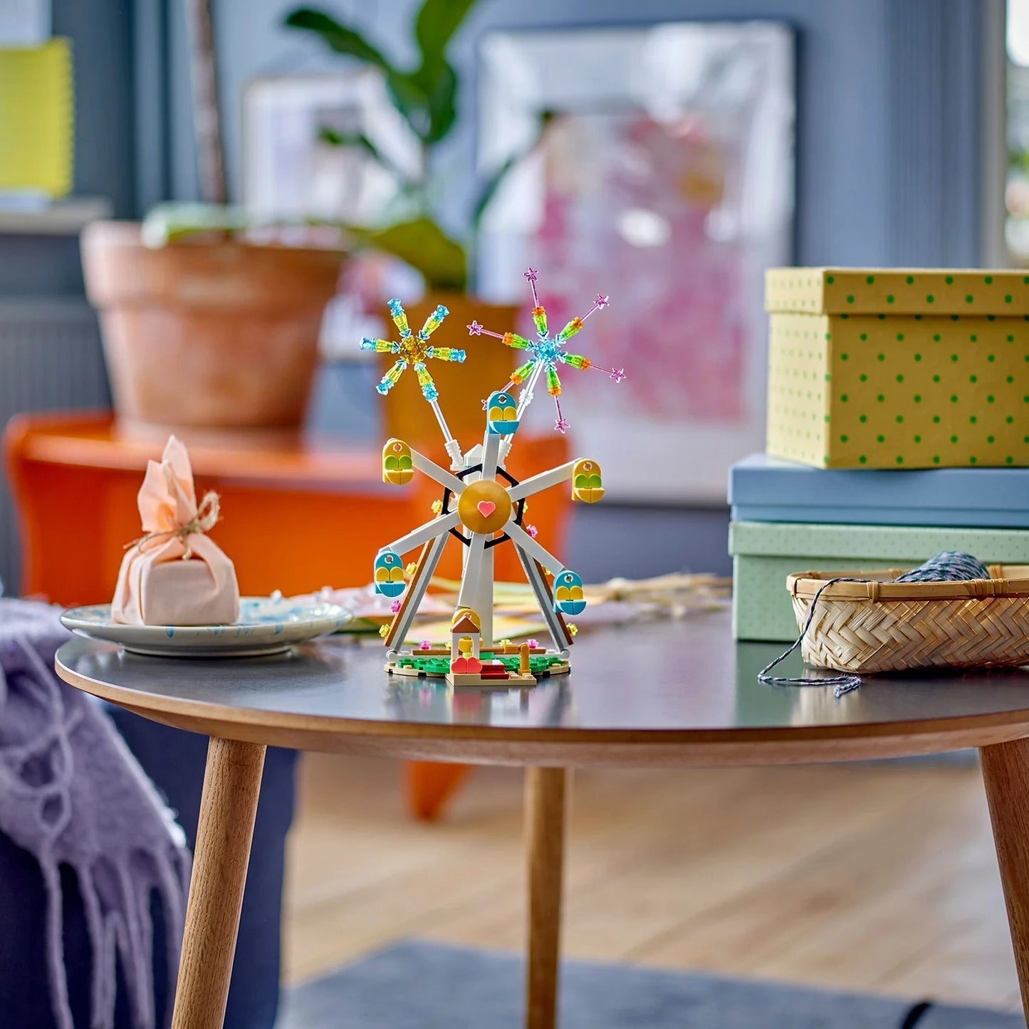 Celebration: Ferris Wheel with Fireworks | Creator | 40758