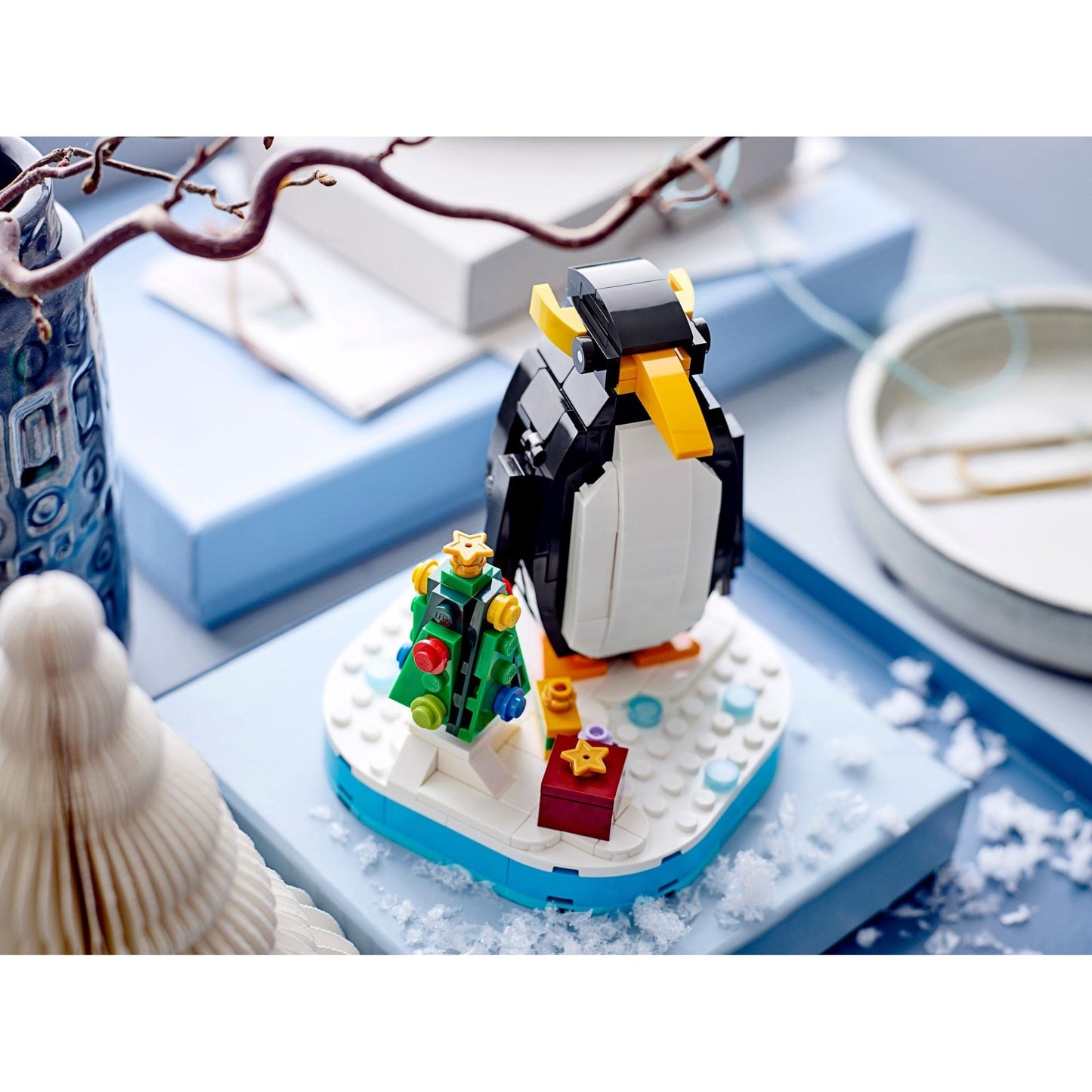Christmas Penguin | Seasonal | 40498