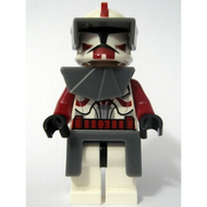 Commandant Fox, soldat clone, Garde de Coruscant (Phase 1) - Visière, épaulière et kama gris bleu foncé, grands yeux (type indéterminé) | sw0202