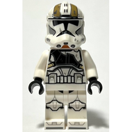 Clone Trooper Gunner (Phase 2) - Dirt Stains, Nougat Head, Helmet with Holes | sw1236