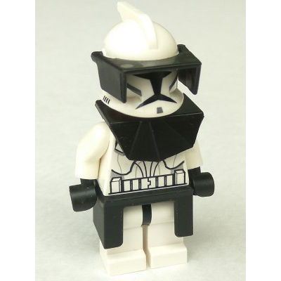 Clone Trooper (Phase 1) - Black Visor, Pauldron, and Kama, Large Eyes | sw0223